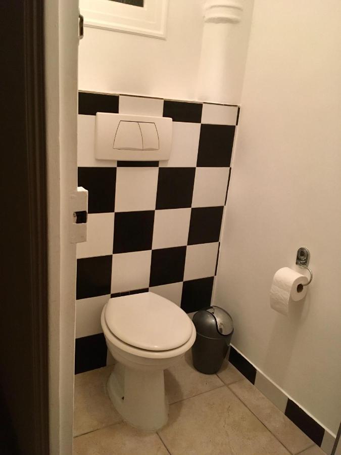 Pres De La Plage Ensoleille Apartment ฌวง-เลส์-แป็งส์ ภายนอก รูปภาพ